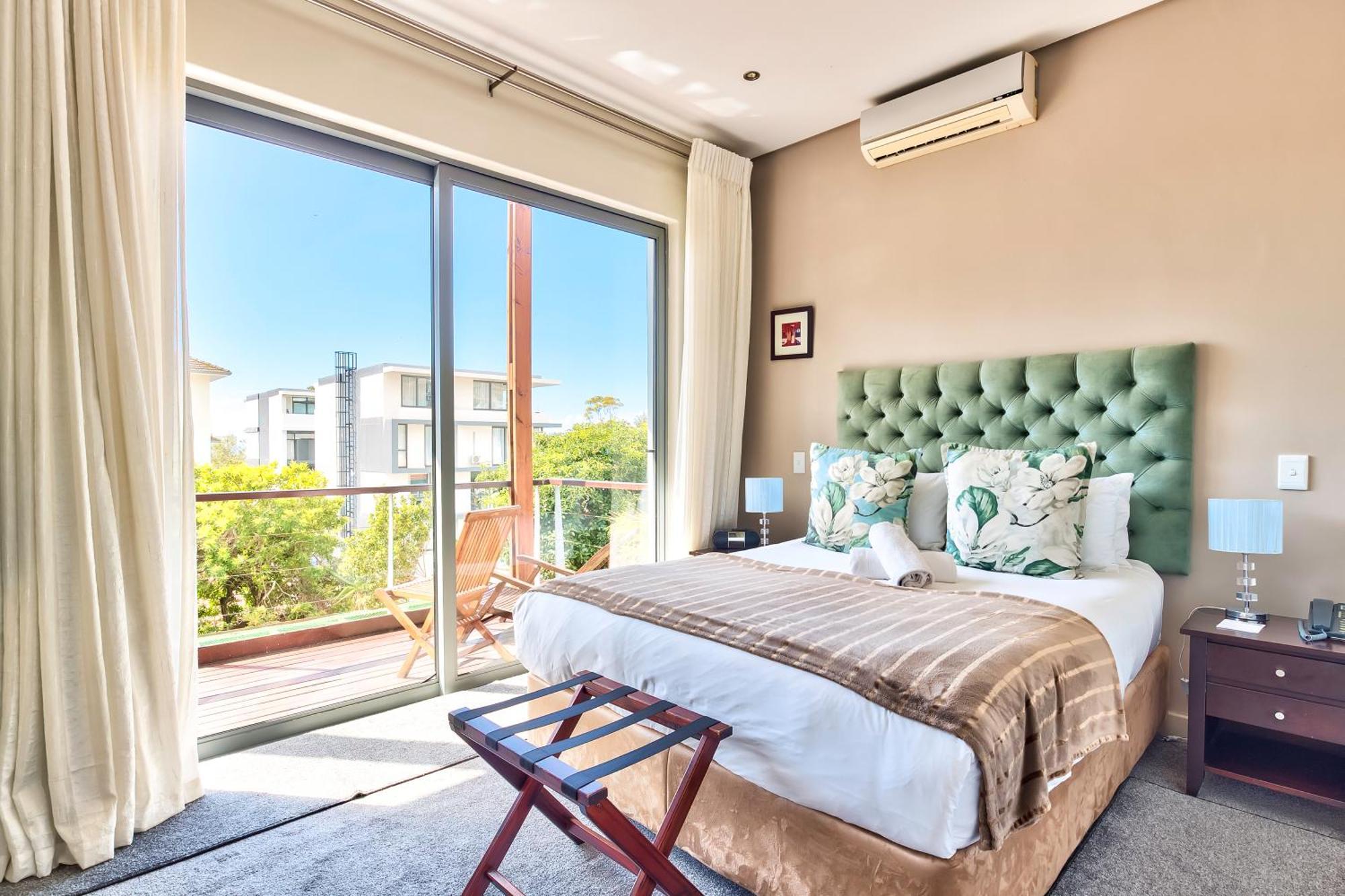 The One 8 Hotel In Green Point - Solar Power Cape Town Exterior photo